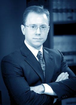 Gorton Law – Personal Injury Attorney – slide-gorton-photo-blue